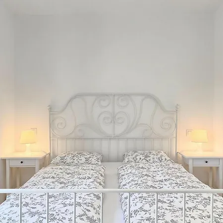 Nada *