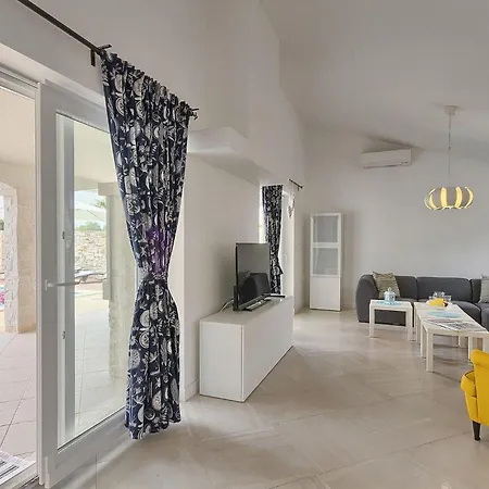 Nada Holiday home