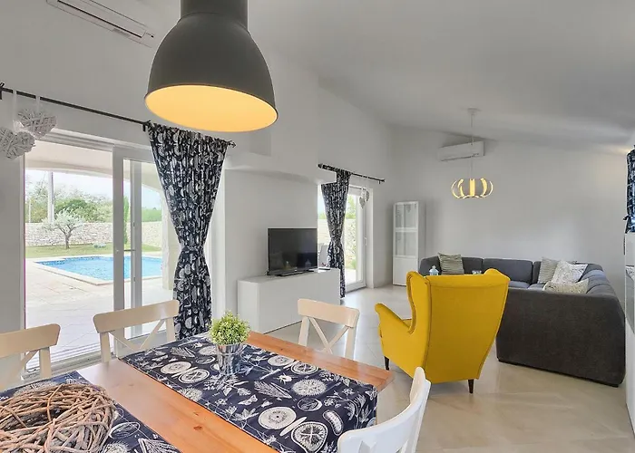 Nada Ruzici (Sveta Nedelja)